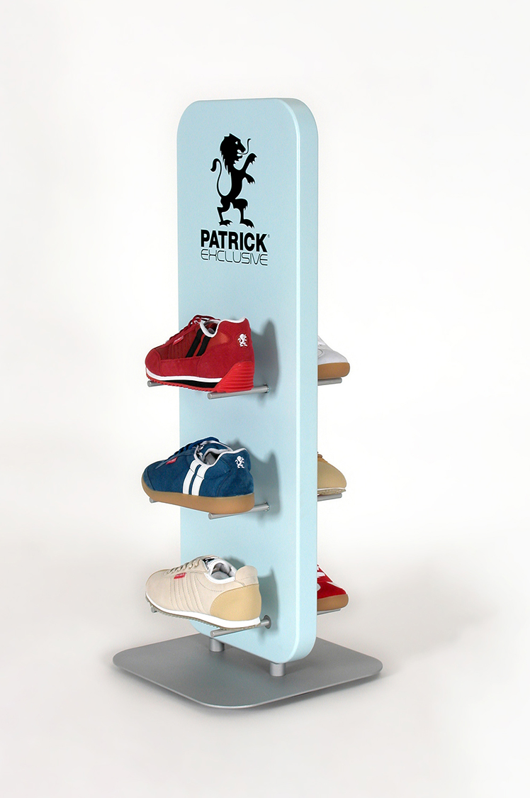 Totem pour chaussures