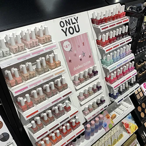 Retail winkelschappen: de merchandising technieken en oplossingen