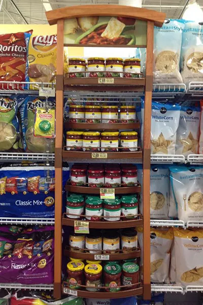 Cross-merchandising on-shelf module voor zoutjes en dipsausjes, de gemakkelijke snack