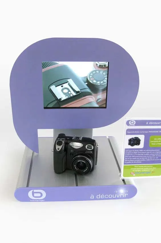 Winkelschap animatie Boulanger